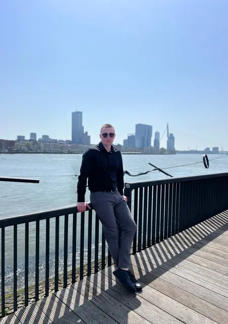 Vadym из Угре, мне 24, познакомлюсь для приятного времяпровождения