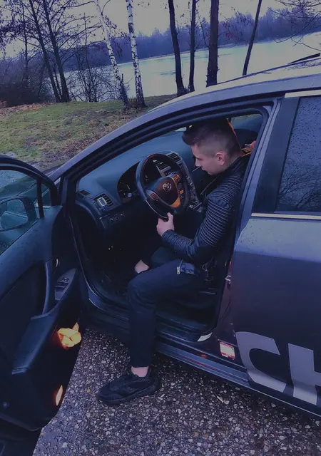 Bohdan из Оломоуца, ищу на сайте знакомства без обязательств