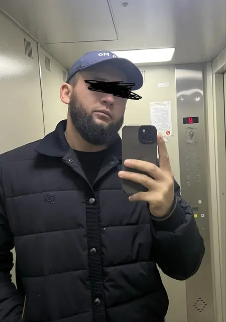 Я Малик, 23, знакомлюсь без обязательств в Анкаре