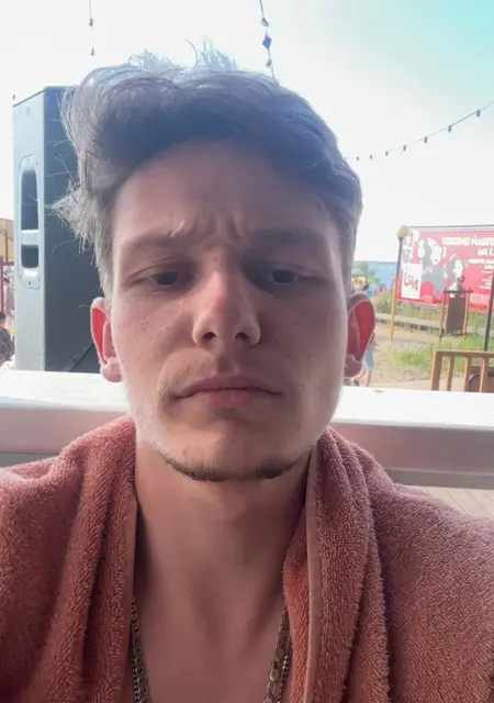 Я Sokolov, 20, из Амстердама, ищу знакомство для общения