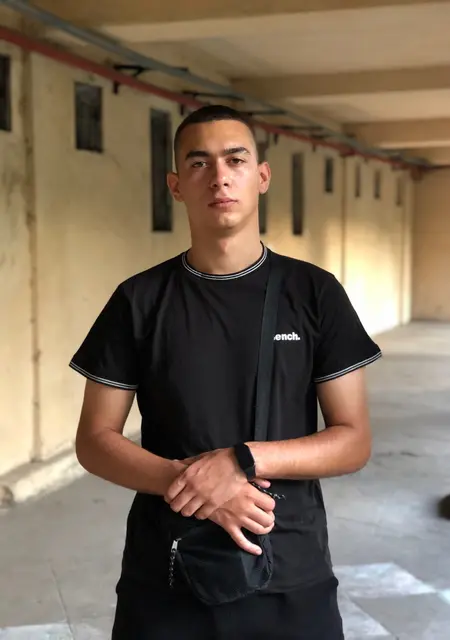 Александр из Запорожья, мне 21, познакомлюсь без обязательств