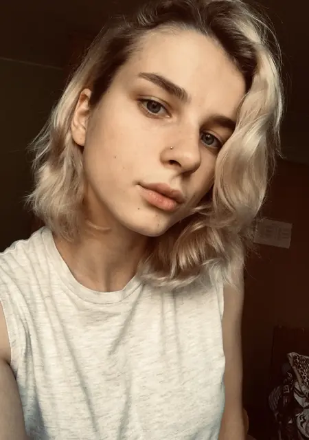 Я Светлана, 25, из Мозыря, ищу знакомство для приятного времяпровождения