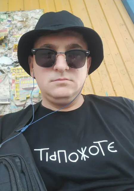 Я Максим, 35, из Мозыря, ищу знакомства на одну ночь