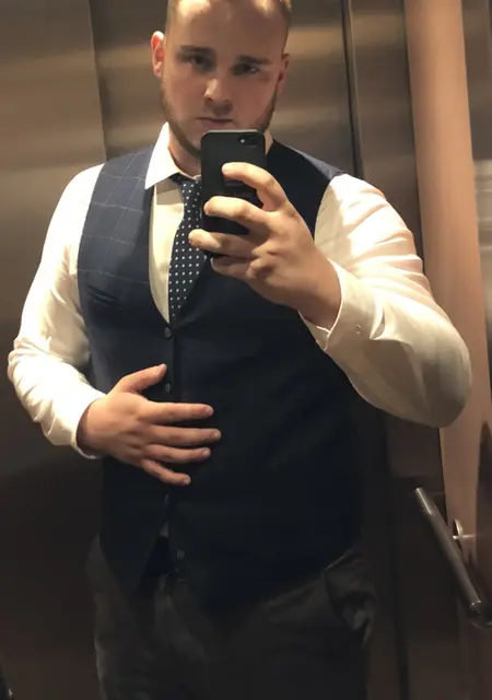 Я Tizian, 28, из Ростка, ищу знакомство для постоянных отношений