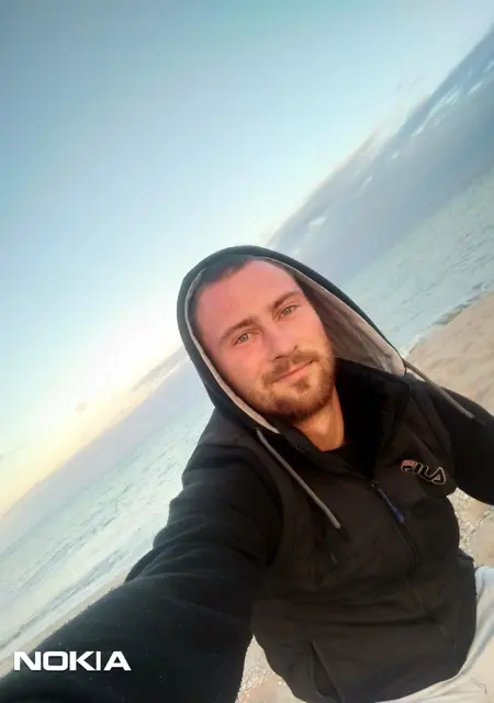 Я Женя, 32, знакомлюсь без обязательств в Мариуполе