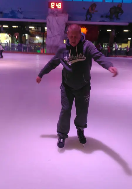 Я Serega, 55, знакомлюсь для вирта в Донецке