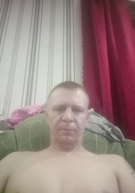 Я Vetal, 44 років з Слов'янська, шукаю знайомства без зобов'язань