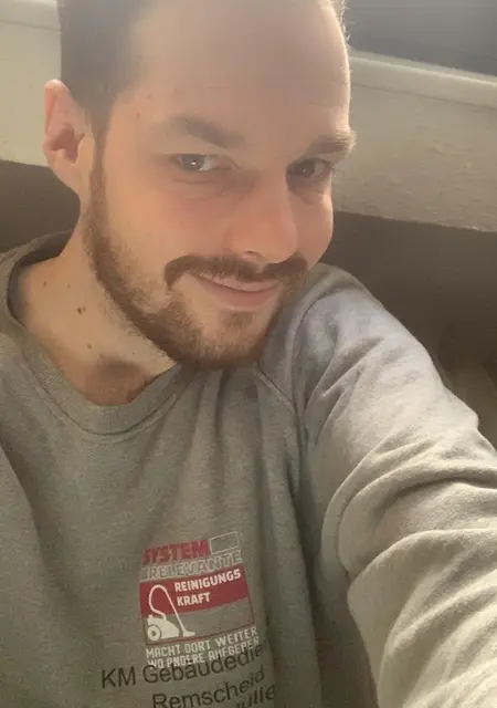 Я Tobi, 31, знакомлюсь для общения в Бохумах