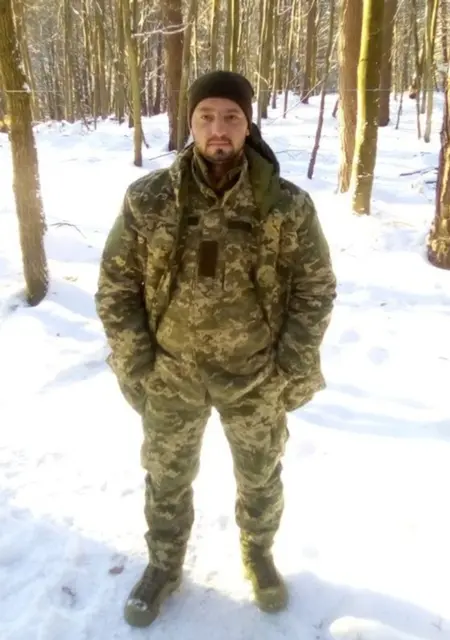 Я Vitalik, 44, знакомлюсь без обязательств в Карловке