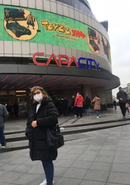 Seher из Стамбула, мне 44, познакомлюсь