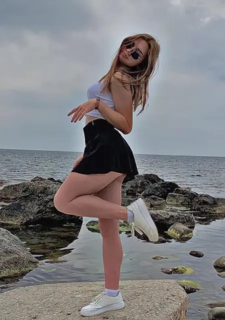 Виктория из Ивано-Франковска, мне 21, познакомлюсь на одну ночь