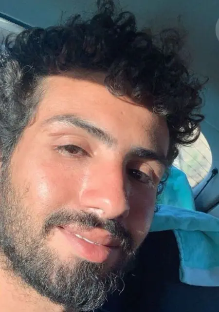 Ann из Парижа, мне 23, познакомлюсь