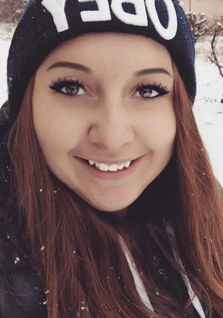 Я Dianchik, 28 років, знайомлюсь для постійних стосунків у Ужгороде