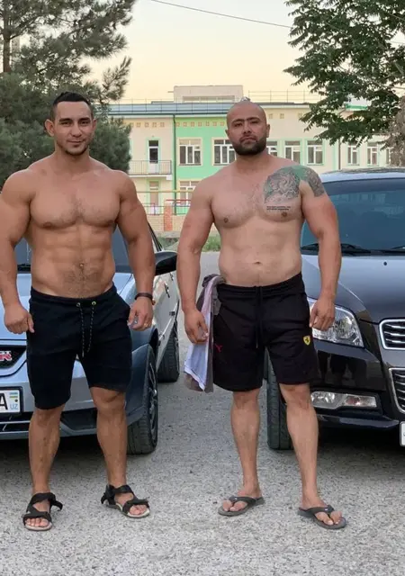 Я Шер, 32, из Нойса, ищу знакомства без обязательств