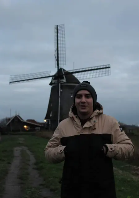 Yaroslav из Тернополя, мне 24, познакомлюсь для дружбы