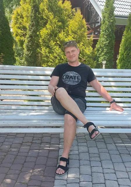 Сергей из Киева, мне 52, познакомлюсь для общения