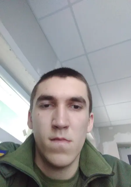 Я Вова, 28, из Полтавы, ищу знакомства без обязательств