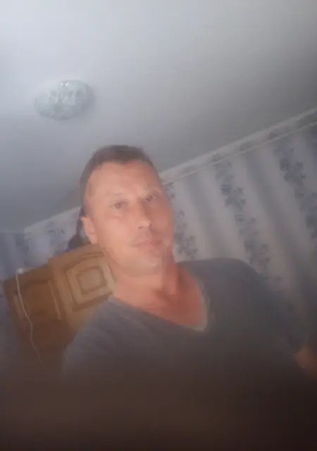 Андрей з Миколаєва, мені 46 років, познайомлюсь без зобов'язань