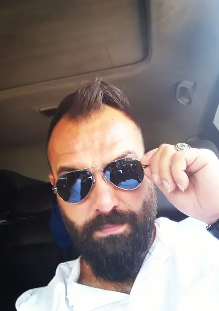 Kadir из Анкары, мне 37, познакомлюсь для приятного времяпровождения