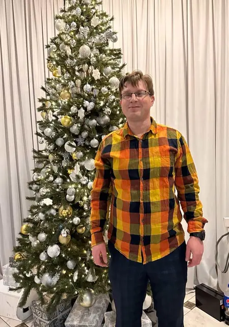 Артем из Могилёва, мне 38, познакомлюсь без обязательств