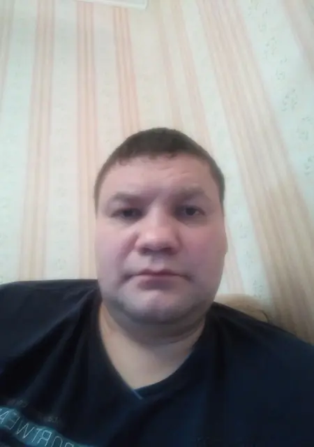 Александр из Экибастуза, мне 44, познакомлюсь на одну ночь