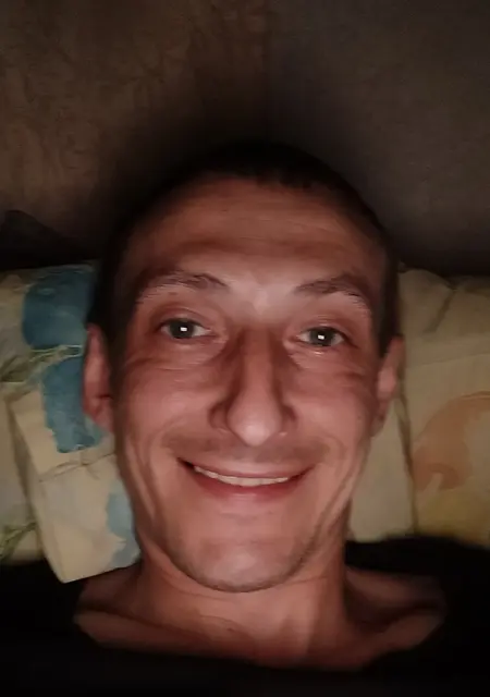 Я Oleksandr, 39, из Трускавца, ищу знакомство для приятного времяпровождения