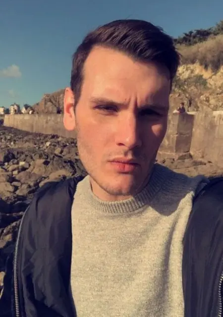 Я Tinquen, 25, из Парижа, ищу знакомство