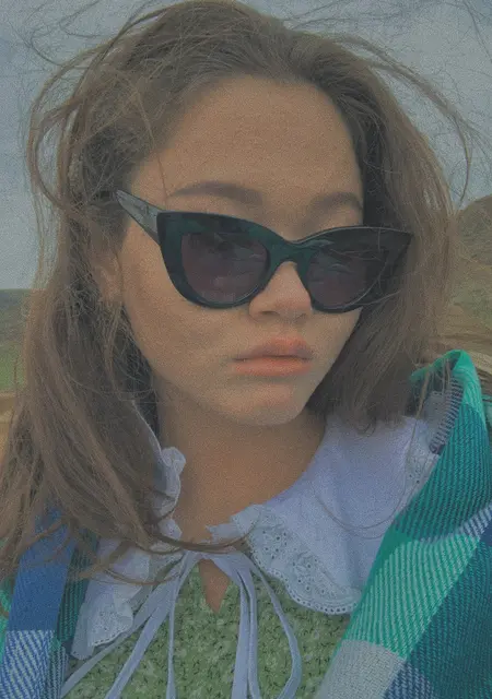 Я Айя, 22, из Астаны, ищу знакомство для общения