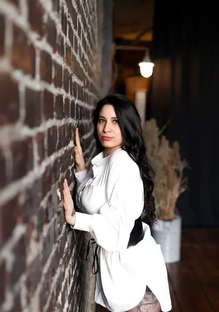 Я Аня, 29, знакомлюсь без обязательств в Киеве