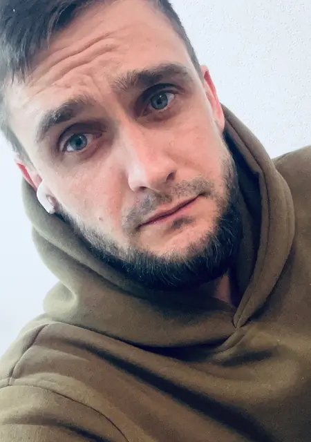 Я Андрей, 29 років, знайомлюсь без зобов'язань у Харкові