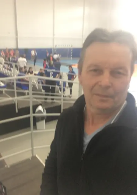 Андрей из Донецка, мне 60, познакомлюсь на одну ночь