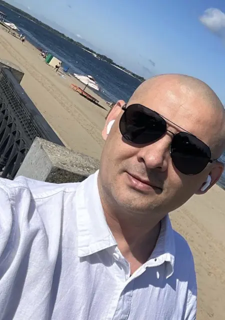 Я Марат, 37, из Риги, ищу знакомство для совместных путешествий