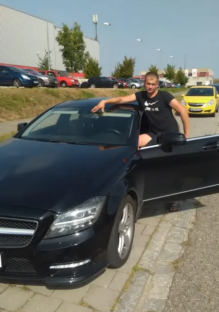 Я Vitali, 38, из Гамбурга, ищу знакомство для постоянных отношений