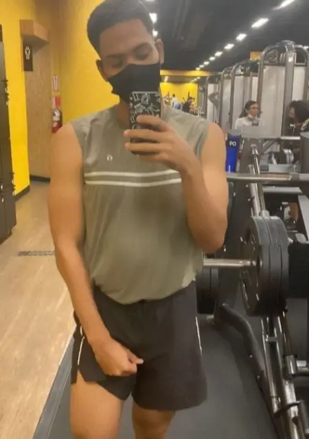 Brais из Мадрида, мне 25, познакомлюсь