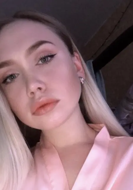 Ярослава из Ужгорода, ищу на сайте знакомства на одну ночь