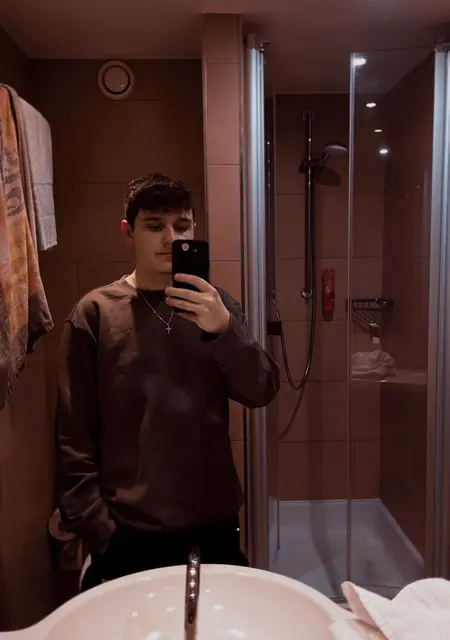 Chris из Швандорф, ищу на сайте приятное времяпровождение