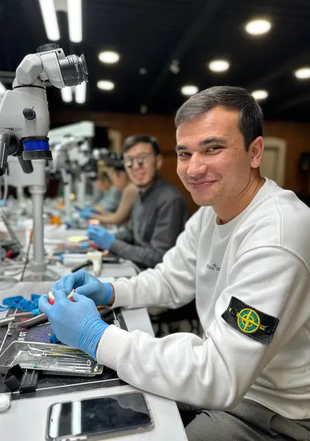 Я Бекзат, 27, из Бишкека, ищу знакомство для постоянных отношений