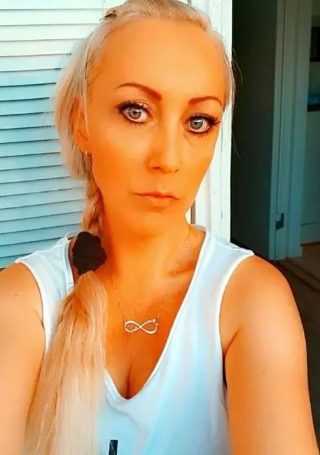 Я Lindis, 41, знакомлюсь в Стокгольме