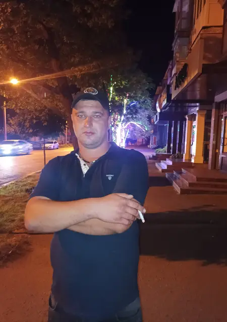 Андрій из Кропивницкого, мне 30, познакомлюсь без обязательств