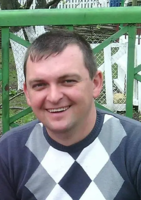 Я Сергій, 40 років, знайомлюсь без зобов'язань у Львові