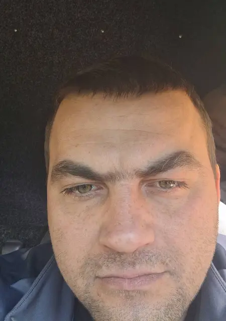 Михаил з Краматорськ, мені 42 років, познайомлюсь для вірт