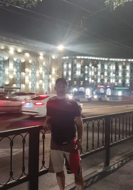 Я Антонио, 33, знакомлюсь на одну ночь в Ереване