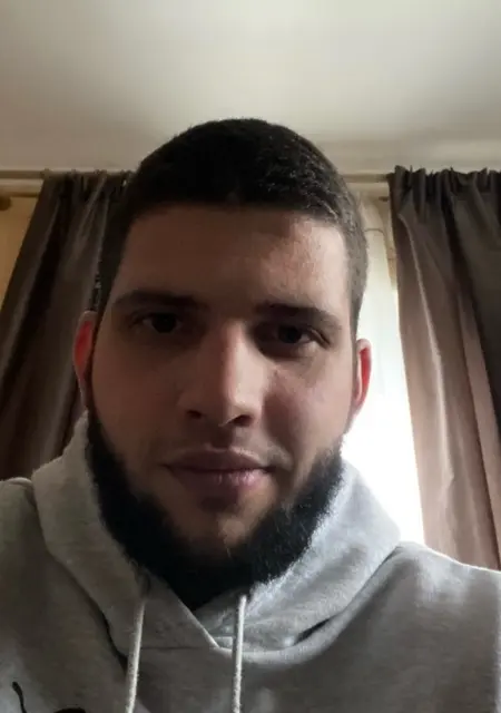 Андрій з Умани, мені 26 років, познайомлюсь на одну ніч