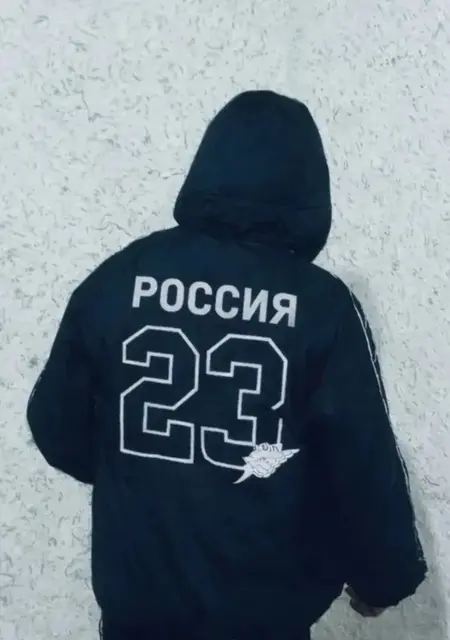 Я Sarvar, 18, знакомлюсь для общения в Франкфурте-на-майне