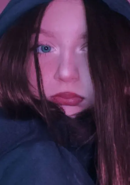 Даша из Одессы, мне 19, познакомлюсь на одну ночь