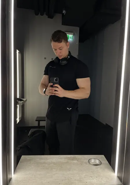 Max из Висбадена, мне 28, познакомлюсь для приятного времяпровождения