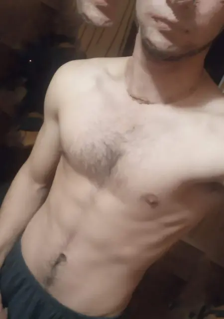 Я Саша, 27, из Кривого Рога, ищу знакомство для постоянных отношений