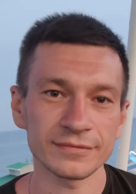 Я Евгений, 39 років з Донецька, шукаю знайомства на одну ніч