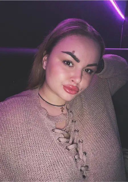 София з Маріуполя, мені 26 років, познайомлюсь на одну ніч