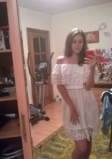 Я Іринка, 22, знакомлюсь без обязательств в Варшаве